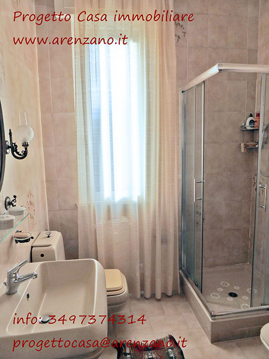 Quadrilocale con bagno finestrato Arenzano